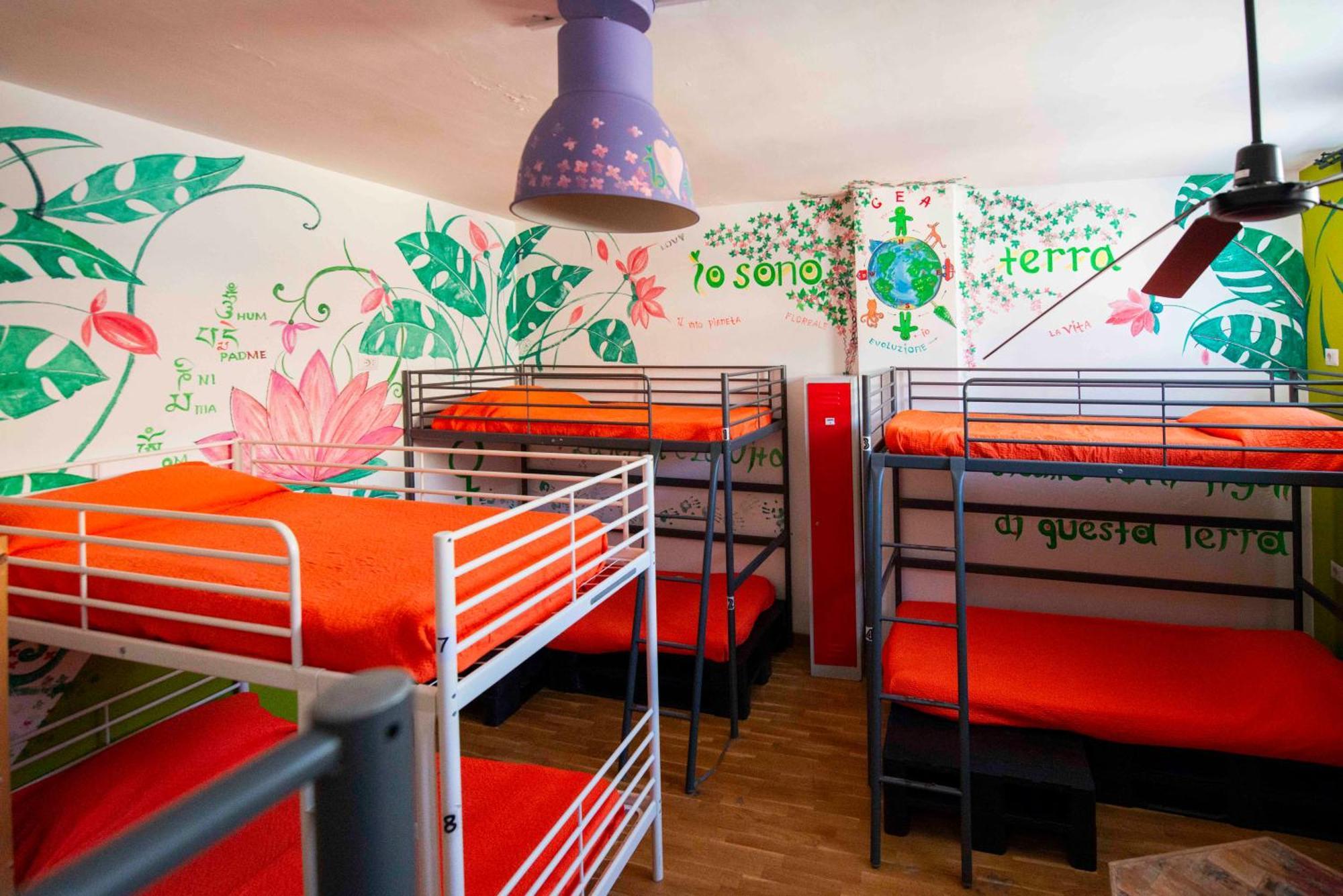 Eco Hostel Floreale Ercolano Eksteriør billede