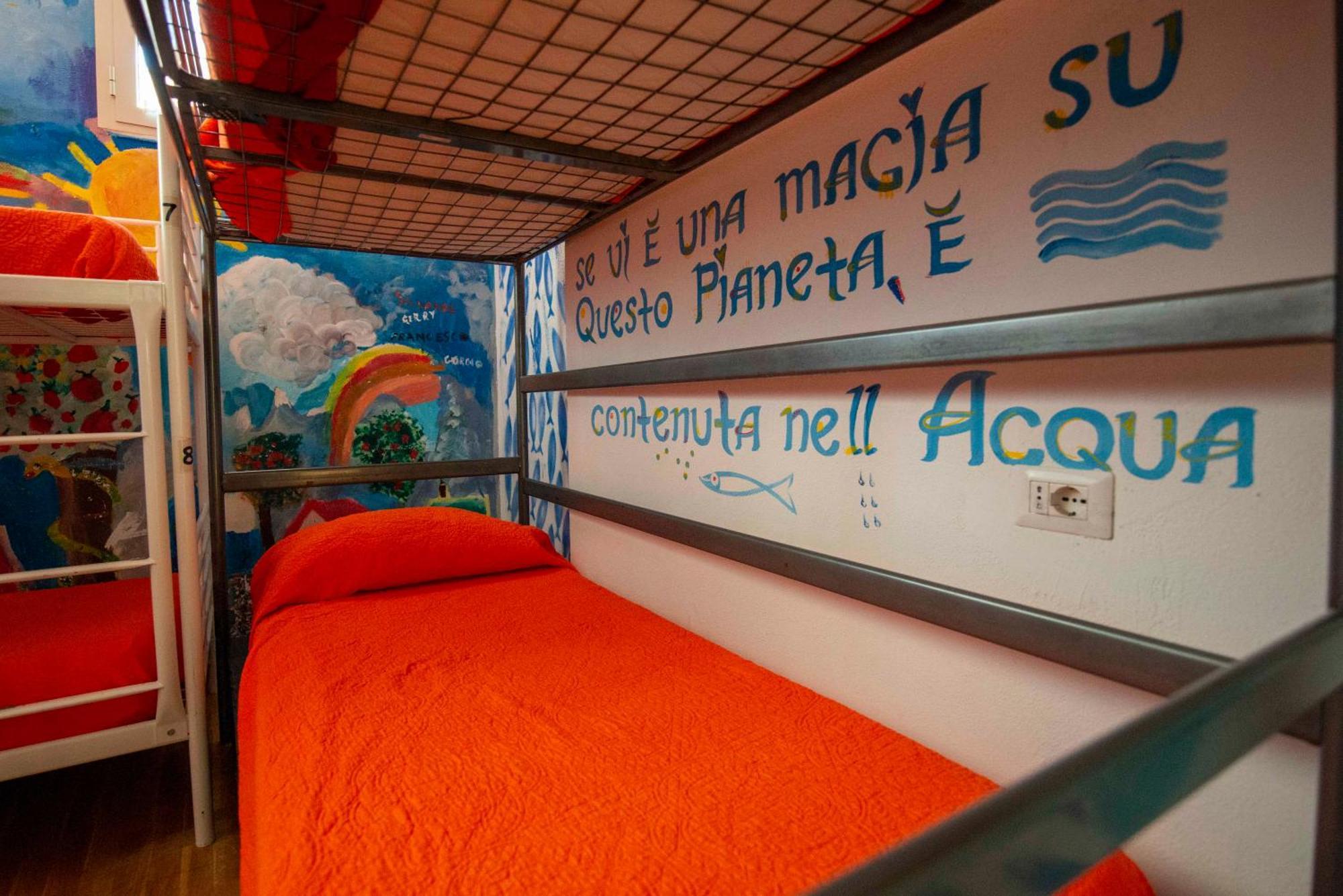 Eco Hostel Floreale Ercolano Eksteriør billede